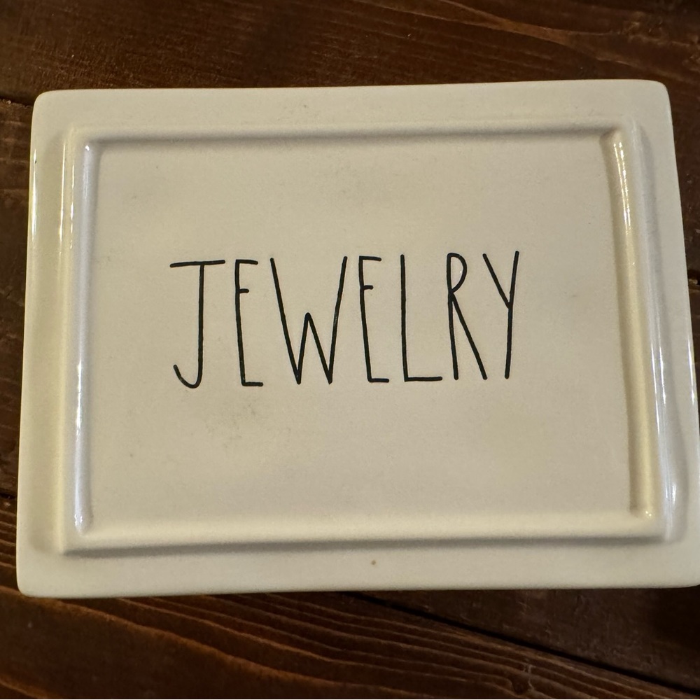 Rae Dunn ceramic jewelry box